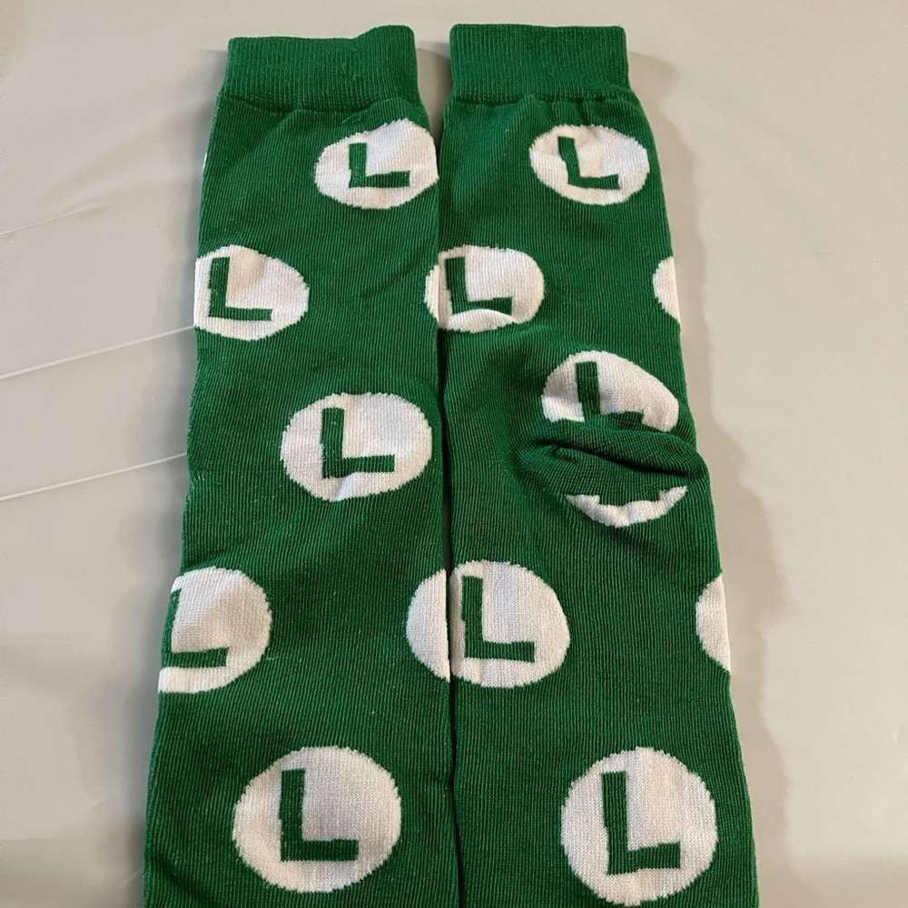 NWOT Green Lantern Cartoon Men’s Novelty Socks Size 7-10 - Picture 1 of 1